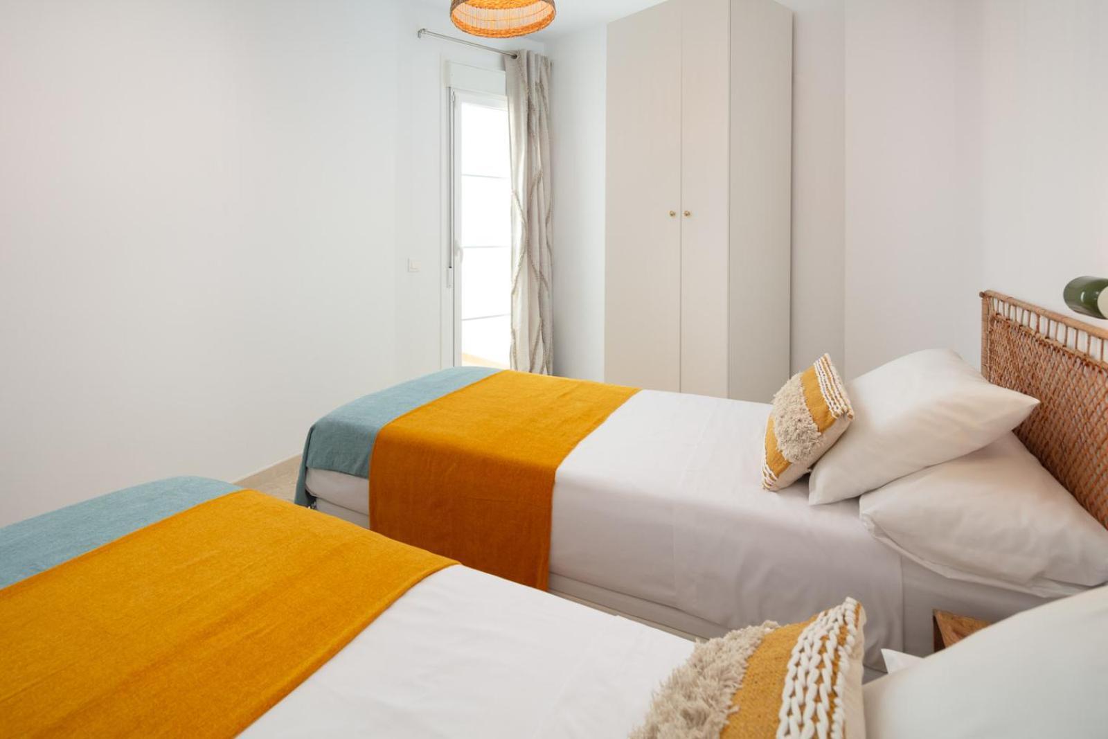 Casa Luz Stylish Andalucian 4 Persons Castillo de Sabinillas